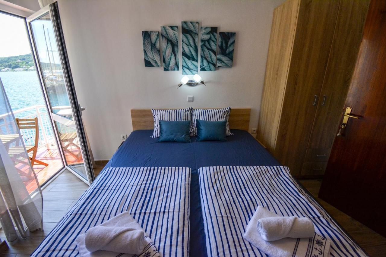 Apartmani Andela Kordic Supetarska Draga Exterior foto